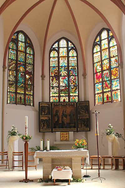 Kirche innen 01