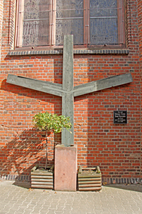 sm_kirche_aussen_10.jpg